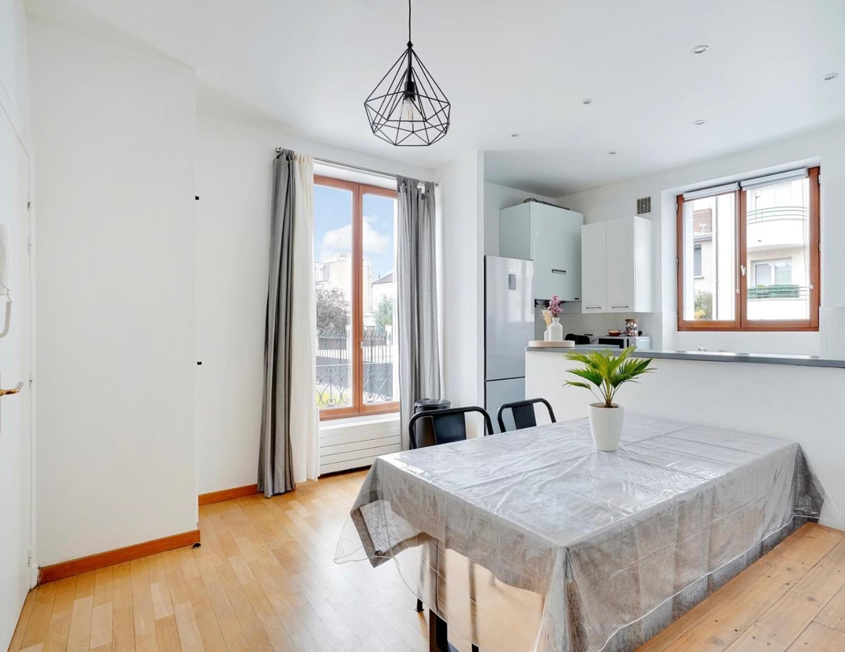 Appartement 2 Chambres Dans Une Belle Maison A Proximite De Paris Asnières Buitenkant foto